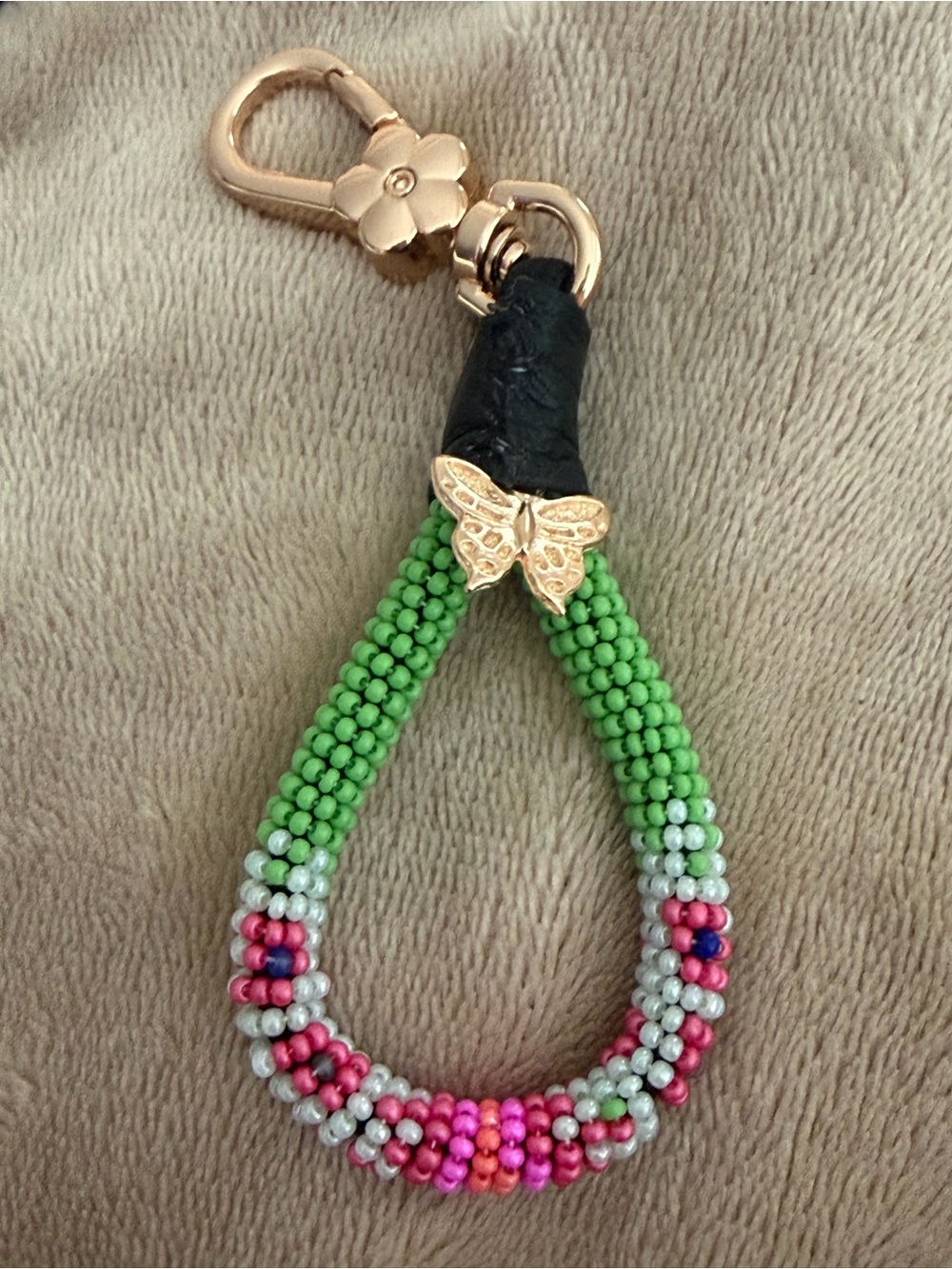 🪡Handmade Beaded Keychain/ purse clip 🌸